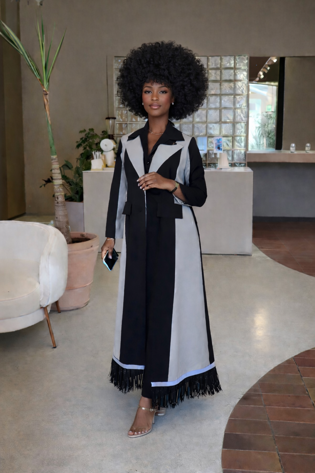 THE SIGNATURE TRENCH